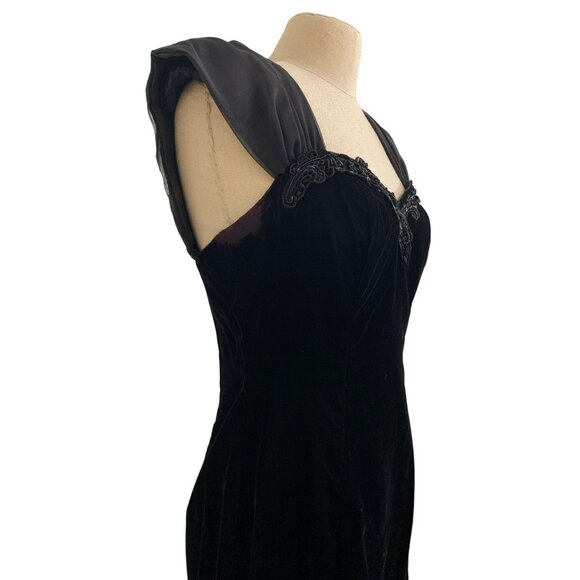Vintage Steppin Out Black Velvet Evening Dress With Sheer Cap Sleeves and Beaded - Picture 6 of 13